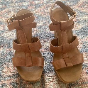 Comfortable all day cross leather wedge